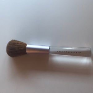 Sheer Cover brush